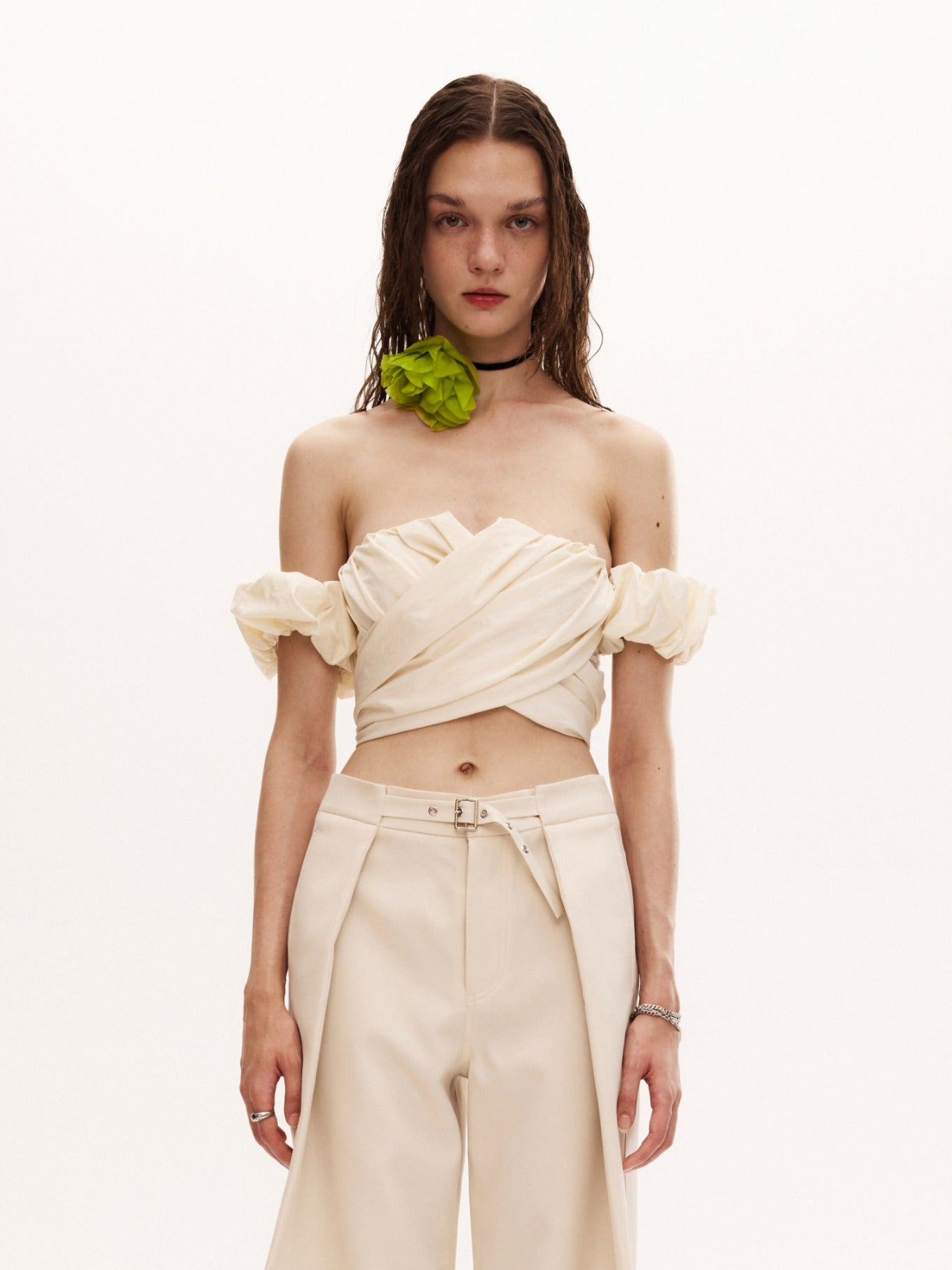 PION TOP in cream
