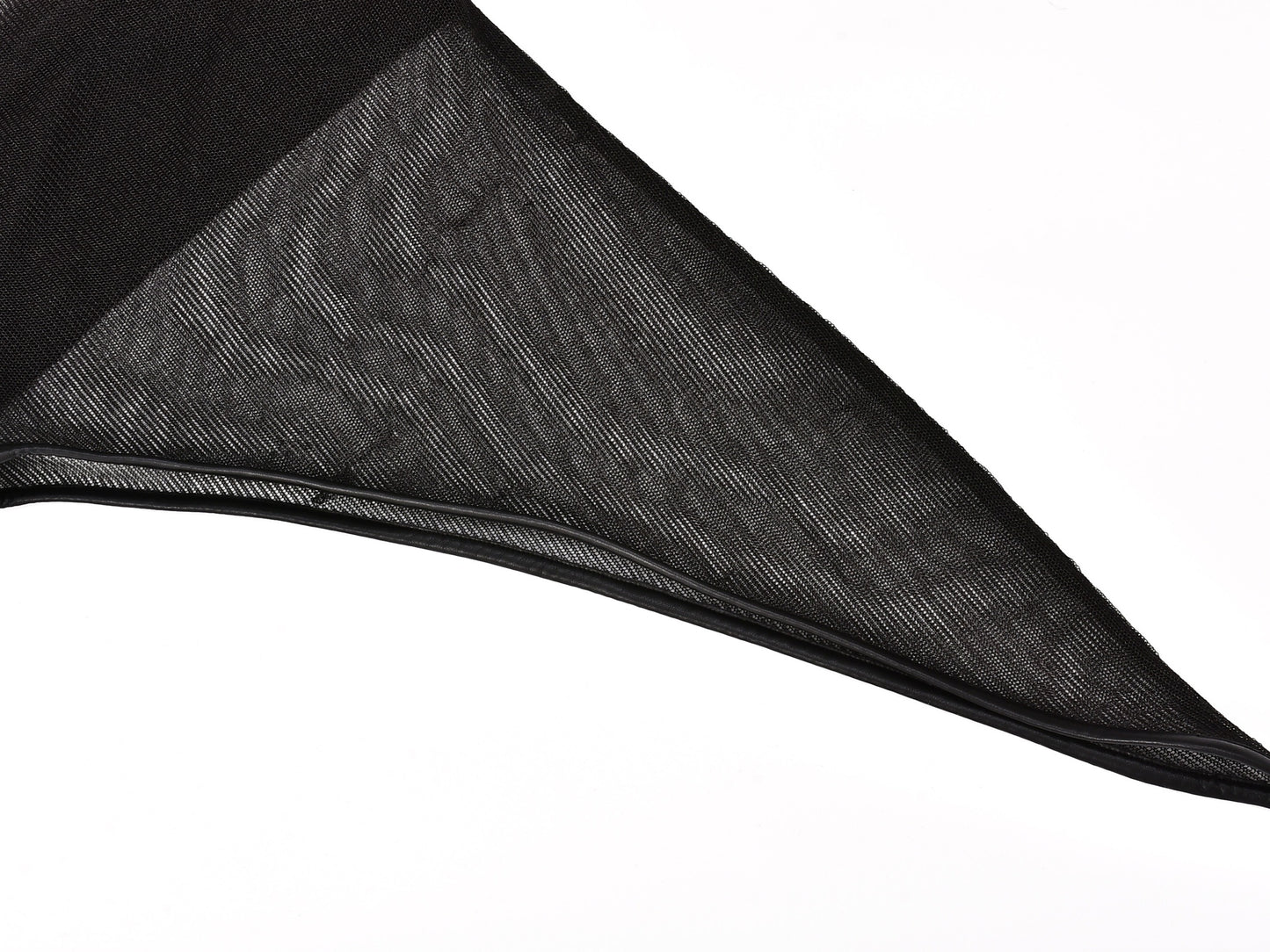 JIIN TOP in black