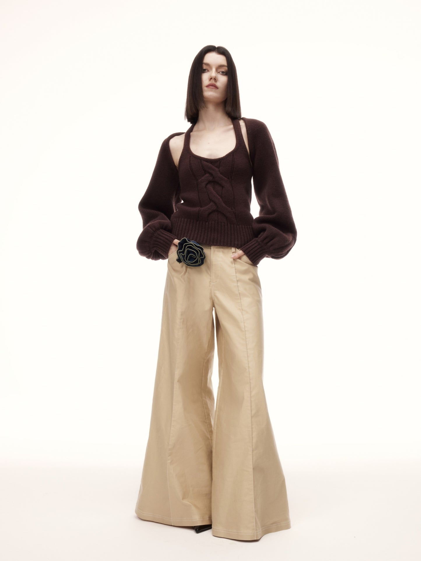 YUMOS TOP in brown