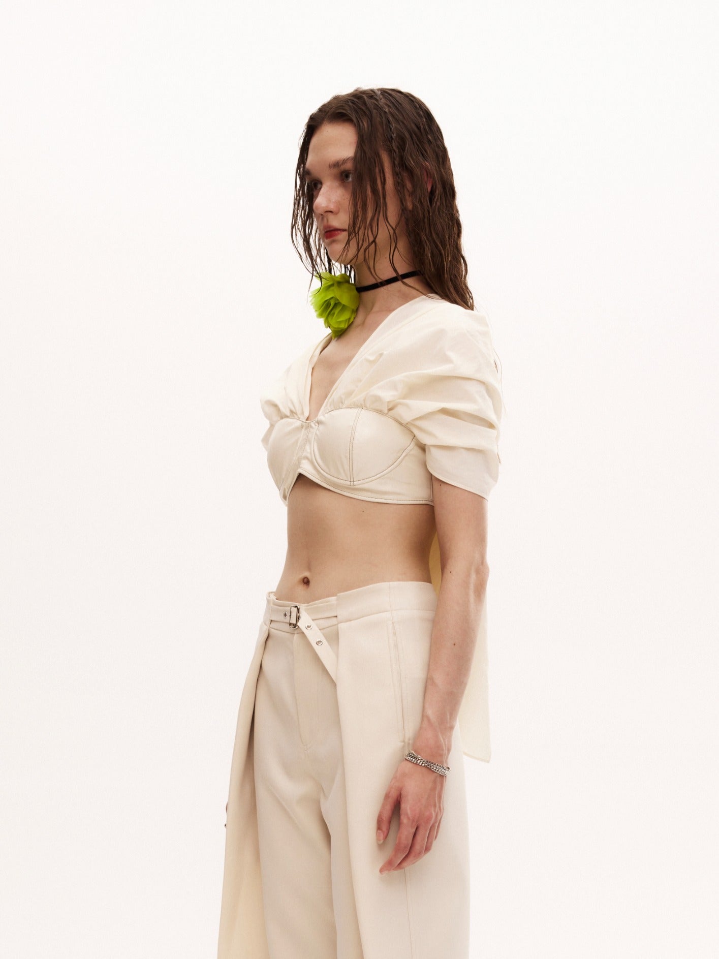 PION TOP in cream