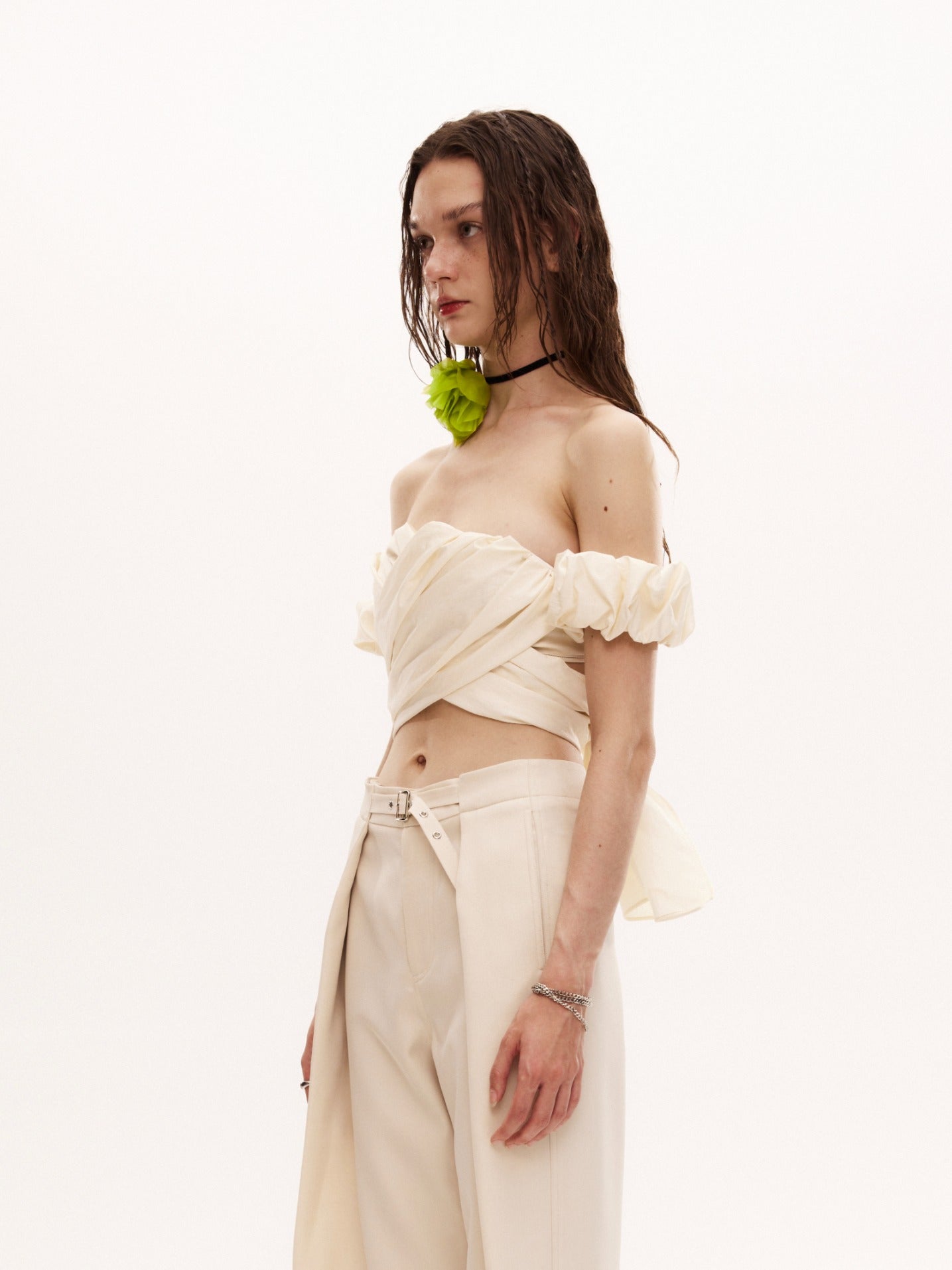PION TOP in cream