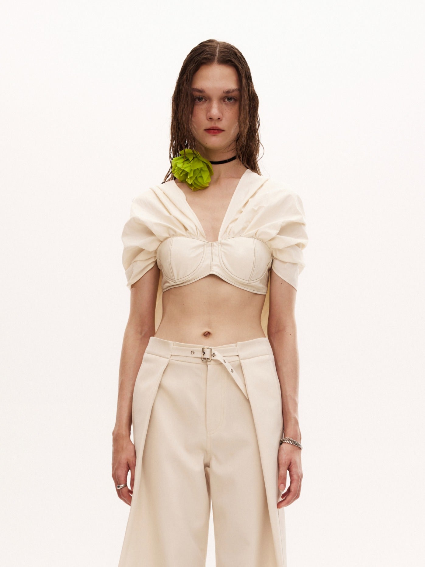 PION TOP in cream