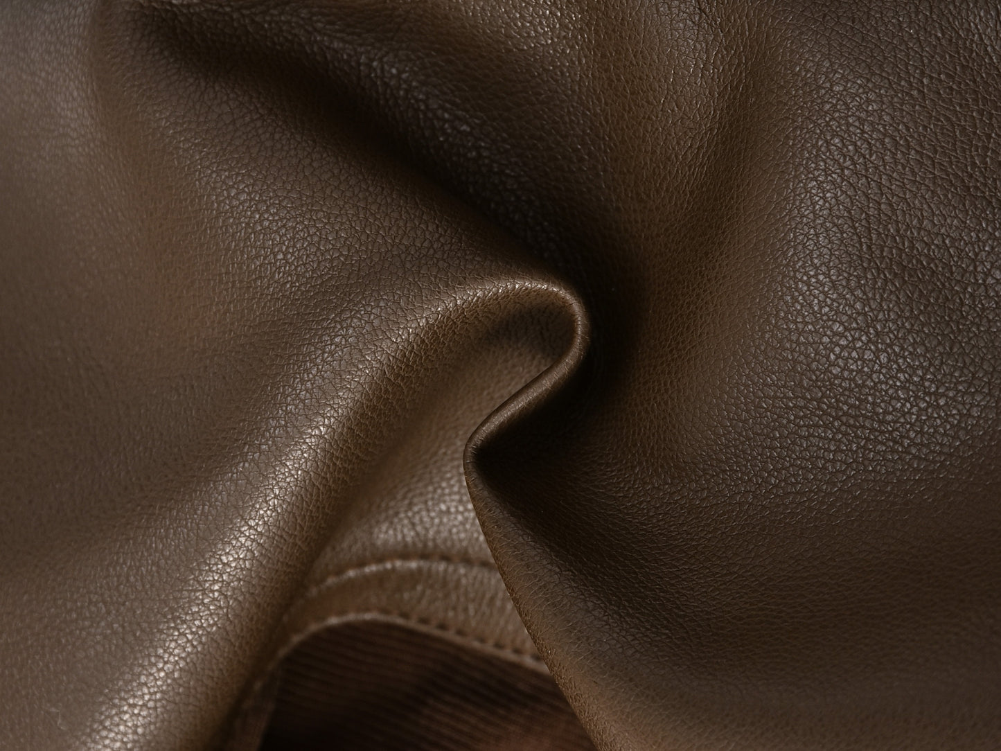 GIAY TOP in brown