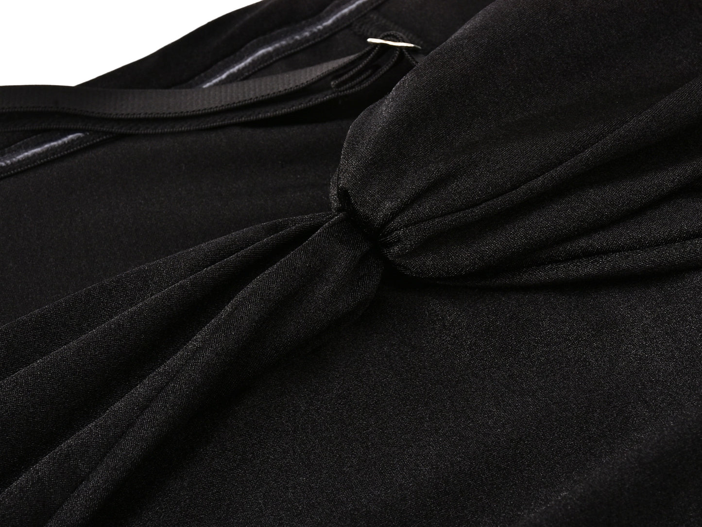 DUEC TOP in black