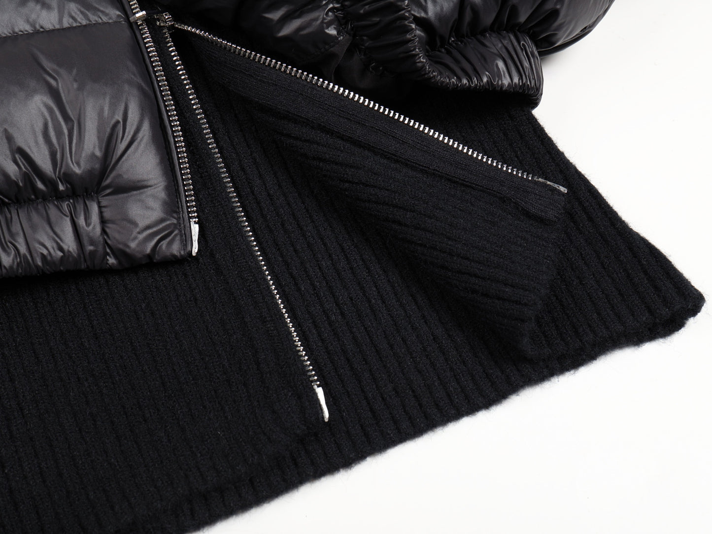 YORA DOWN JACKET in black