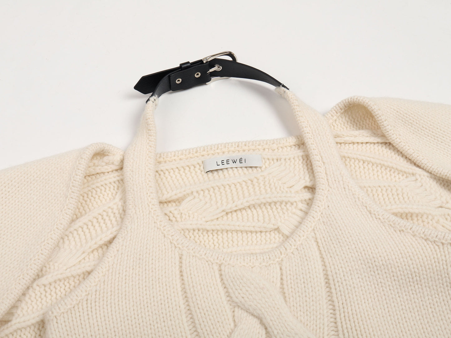 YUMOS TOP in white