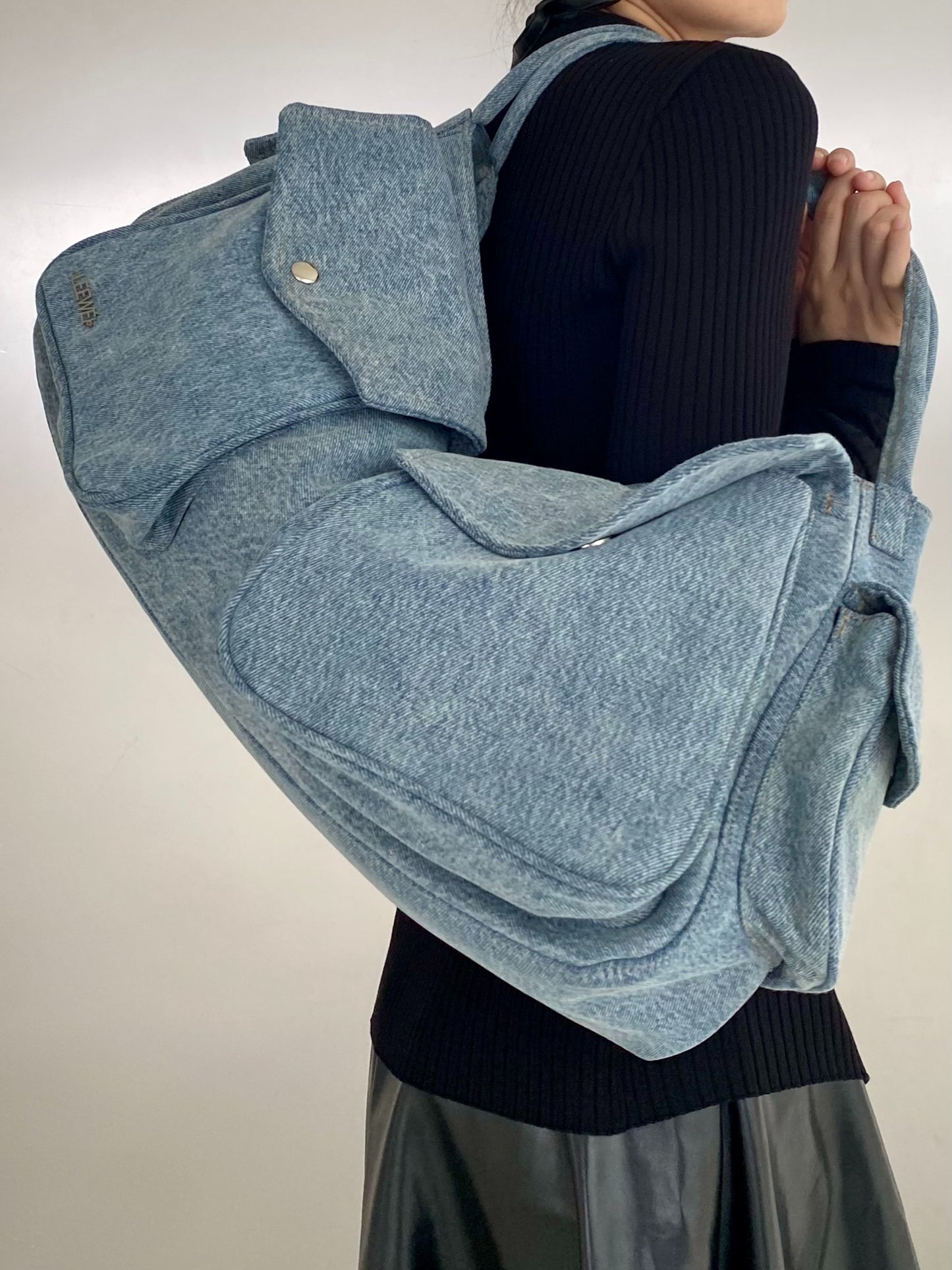 OMIS HOLDALL in denim blue