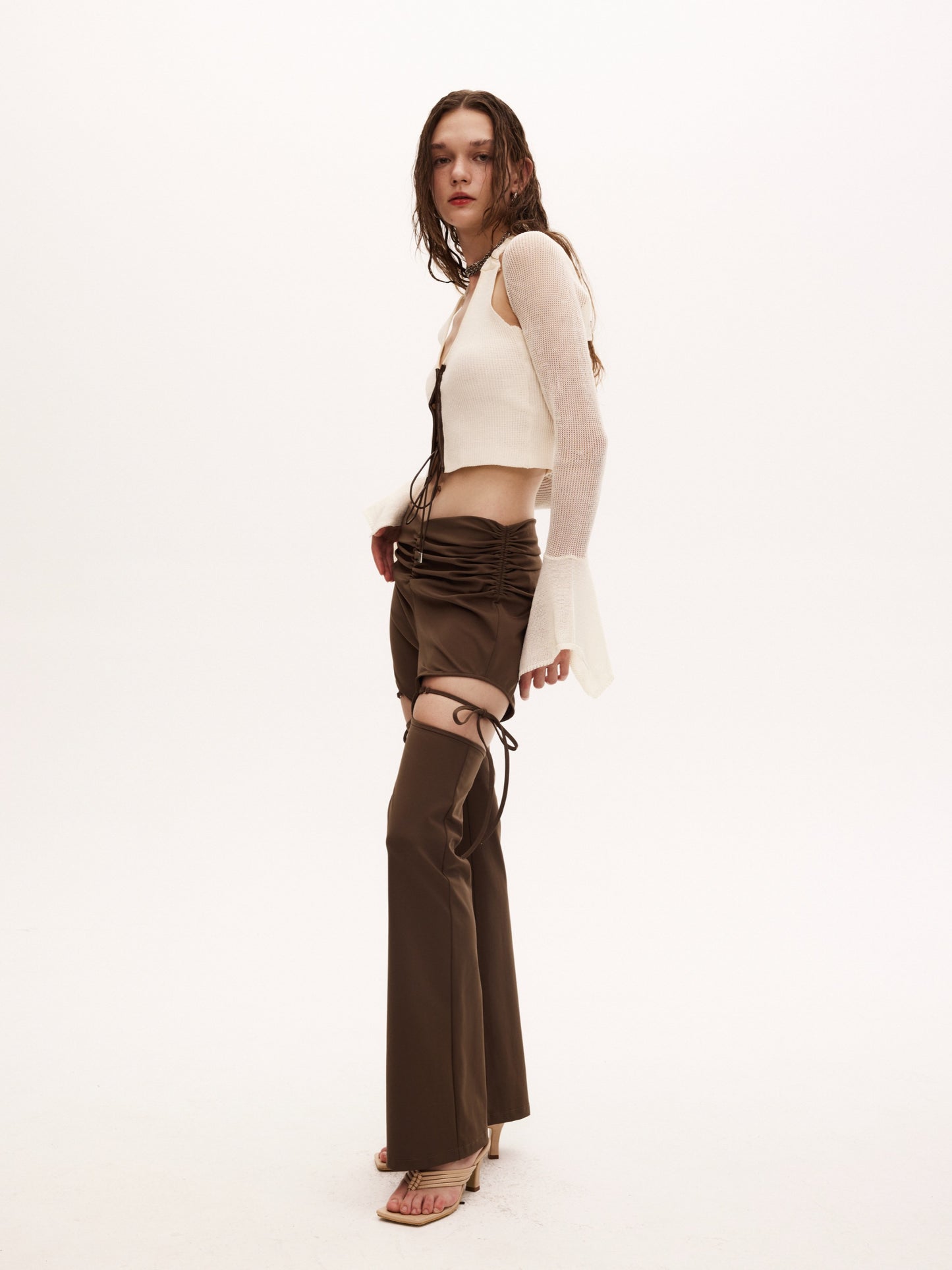 WAON TROUSERS in brown