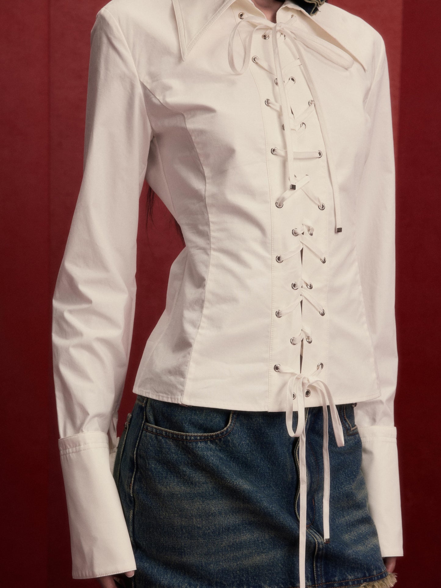 ZZNS TOP in white