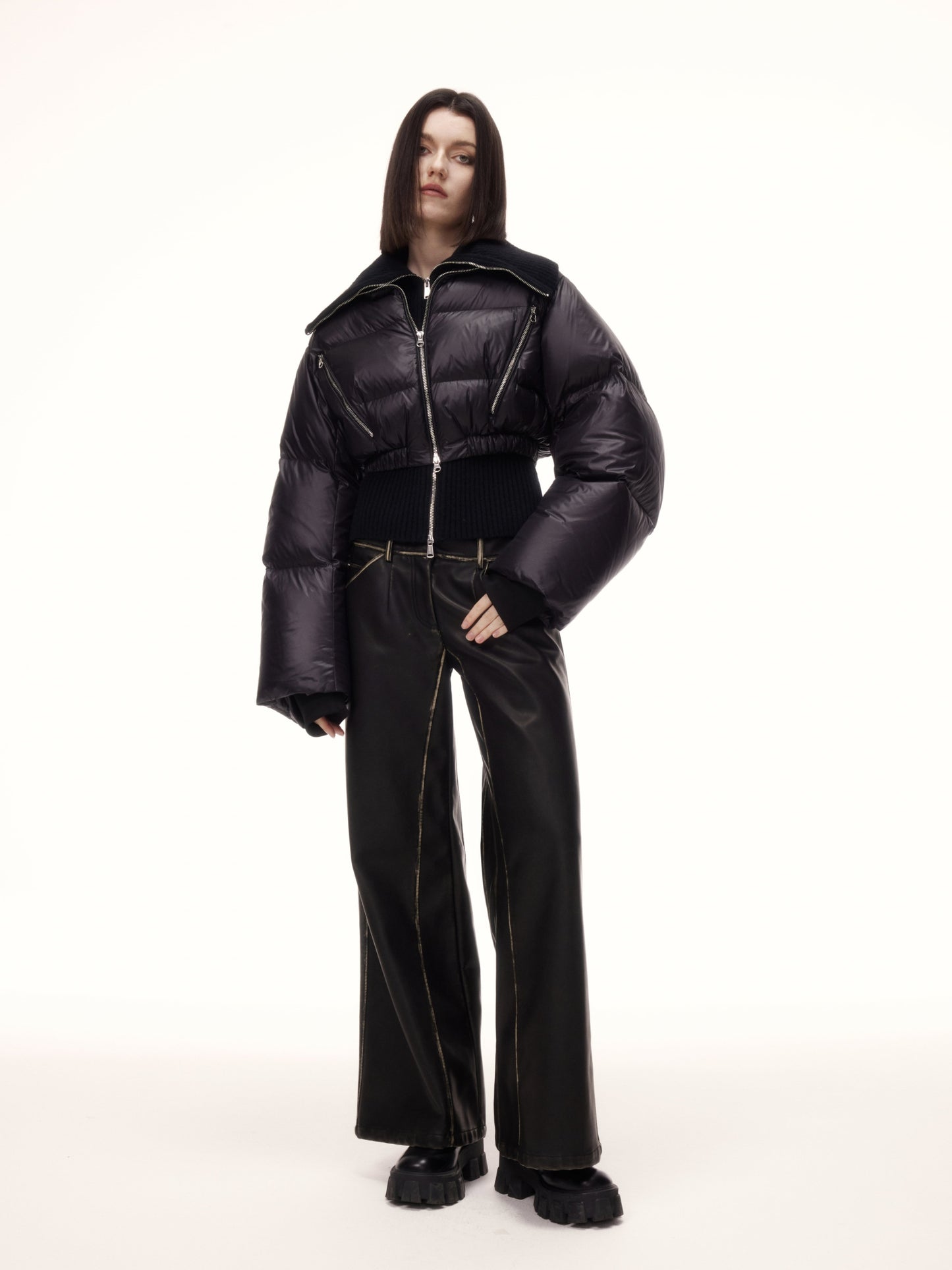YORA DOWN JACKET in black