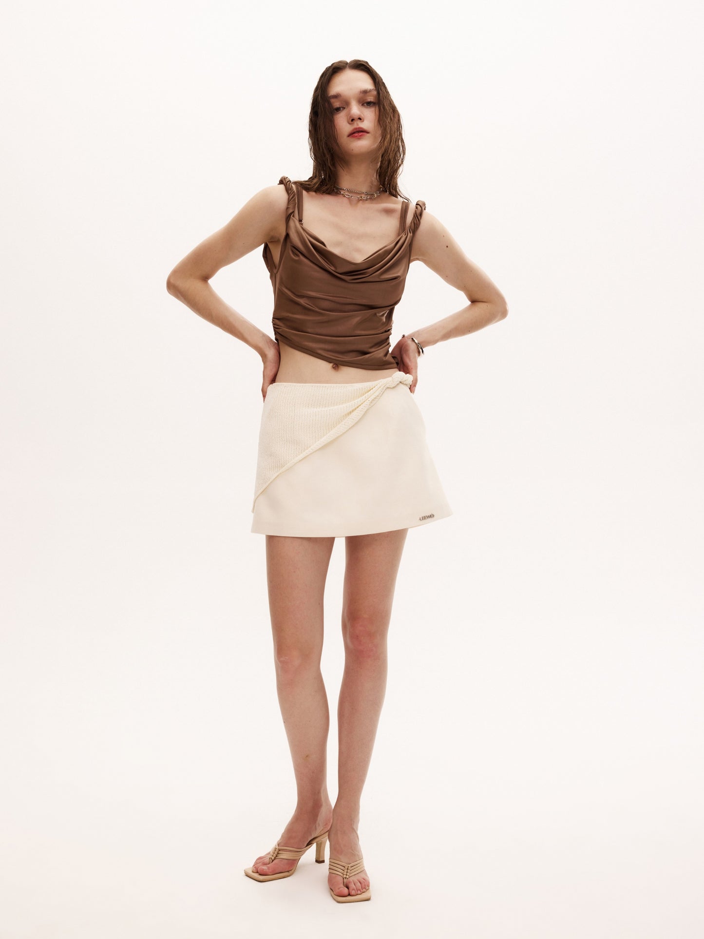 DALII TOP in brown