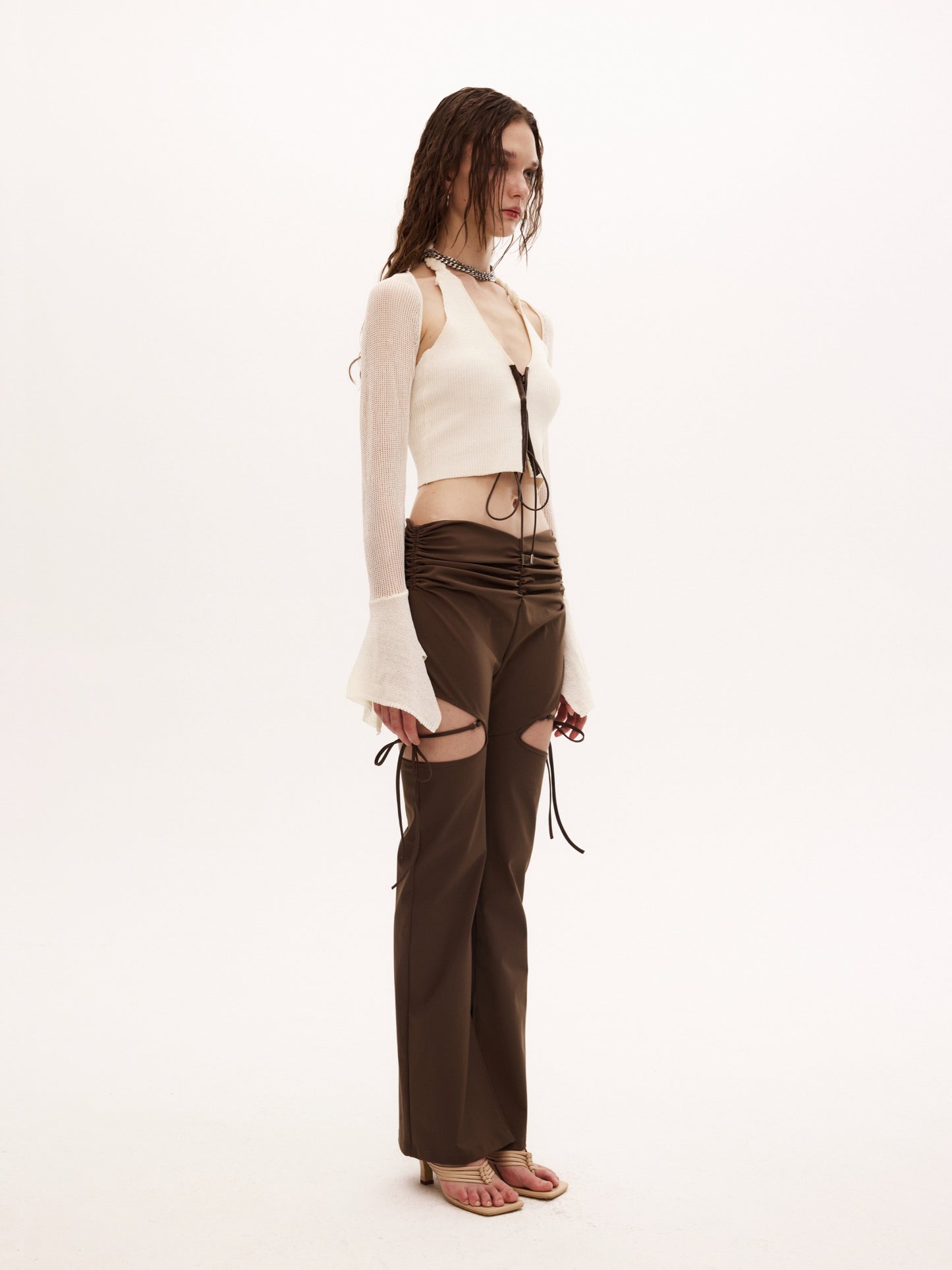 WAON TROUSERS in brown