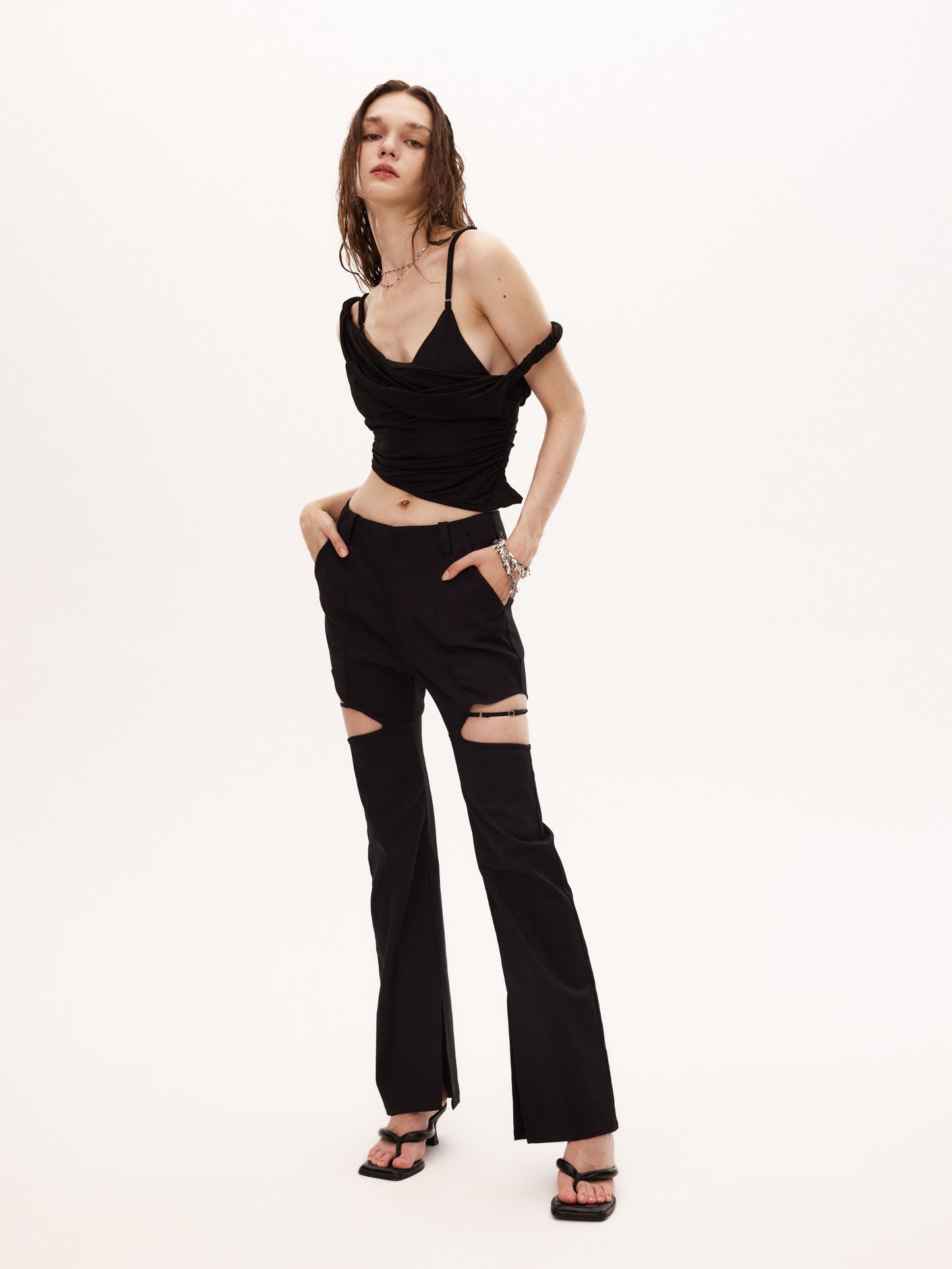 DALII TOP in black