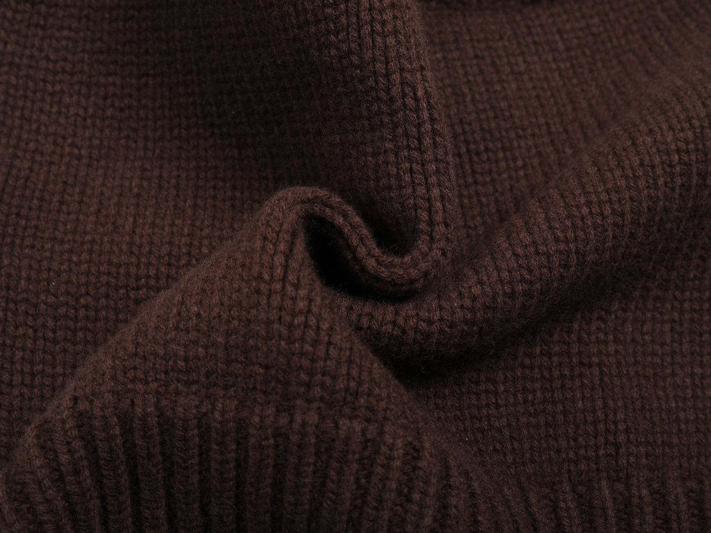 YUMOS TOP in brown