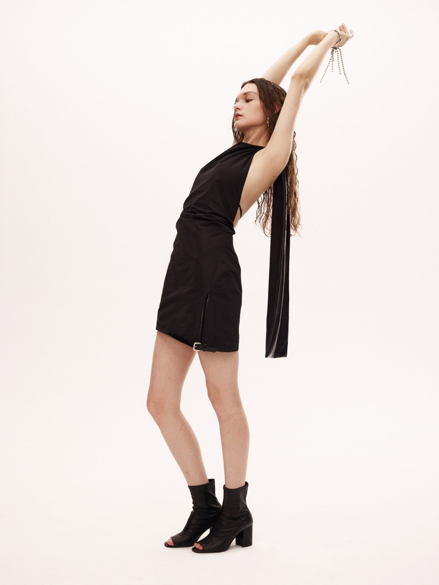 LUBI DRESS in black