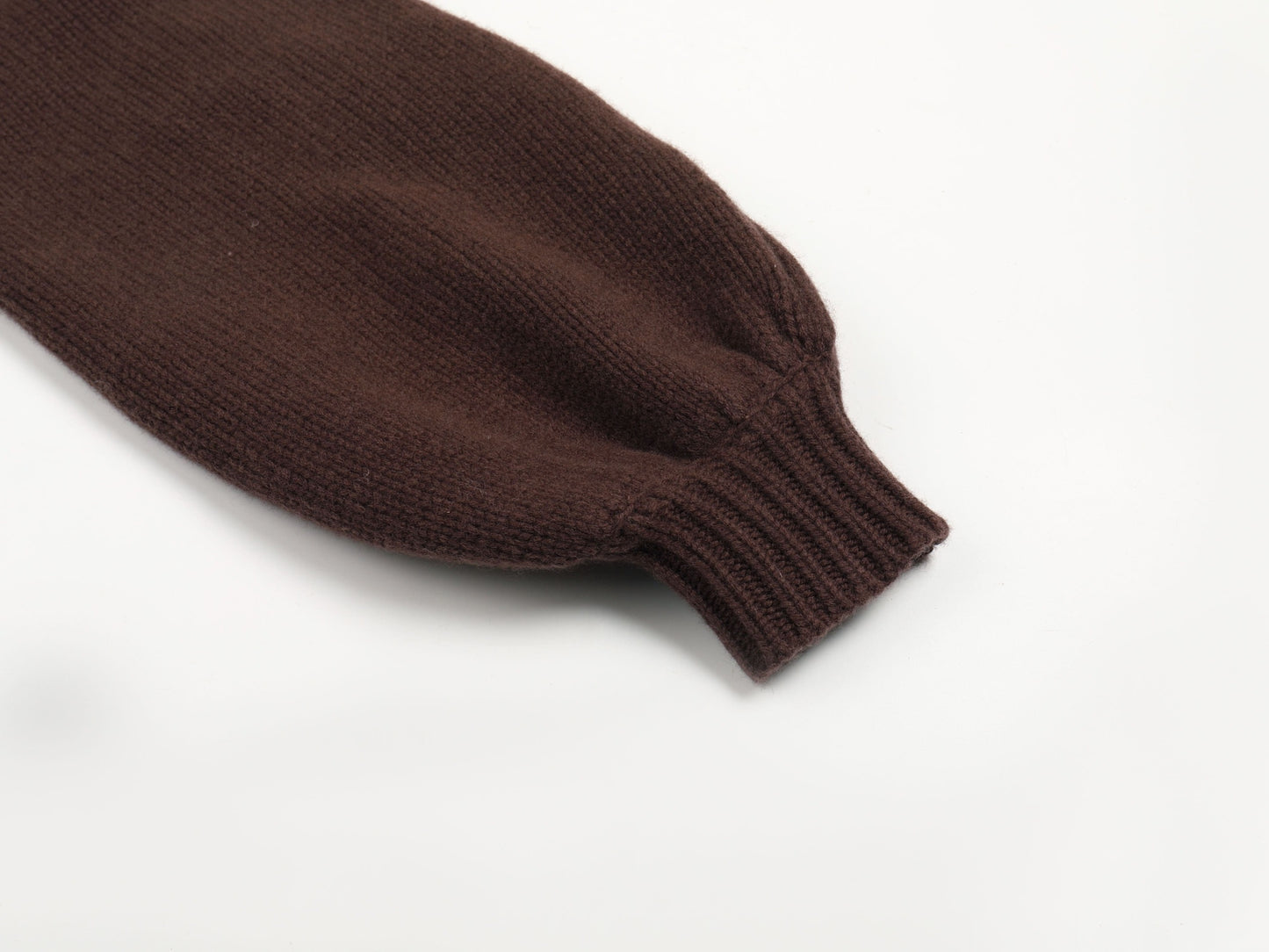 YUMOS TOP in brown