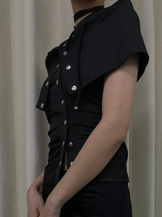 TONG TOP in black