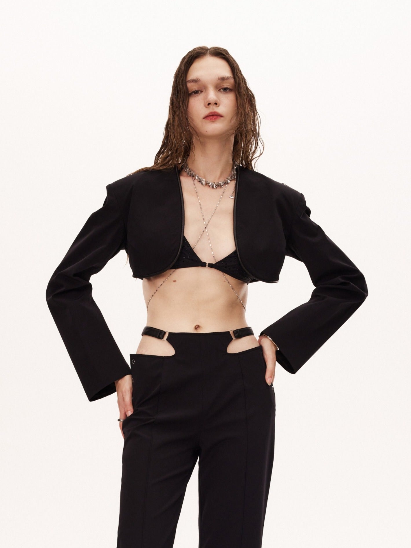 ASOK JACKET in black