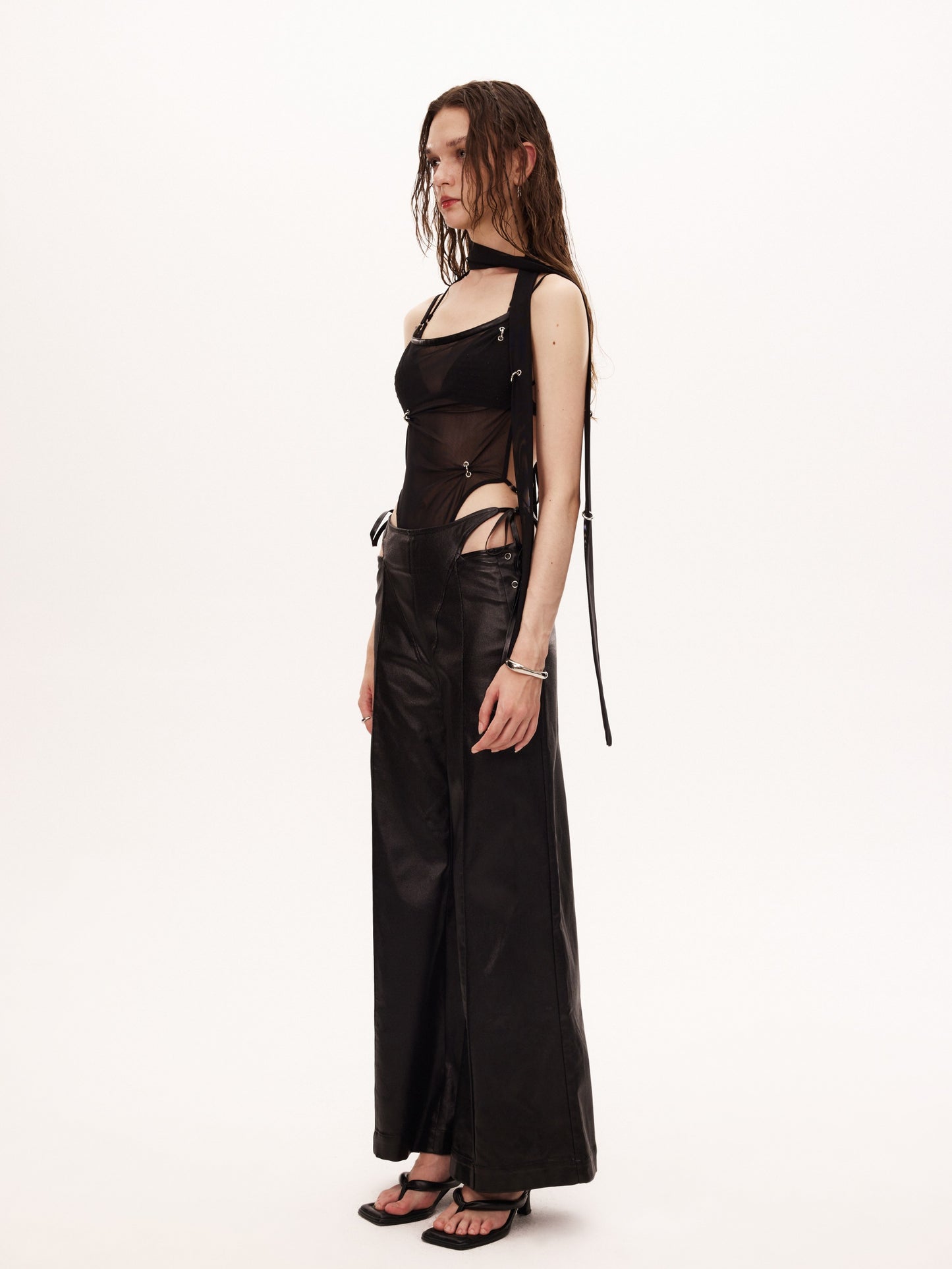 TUEN TROUSERS in black