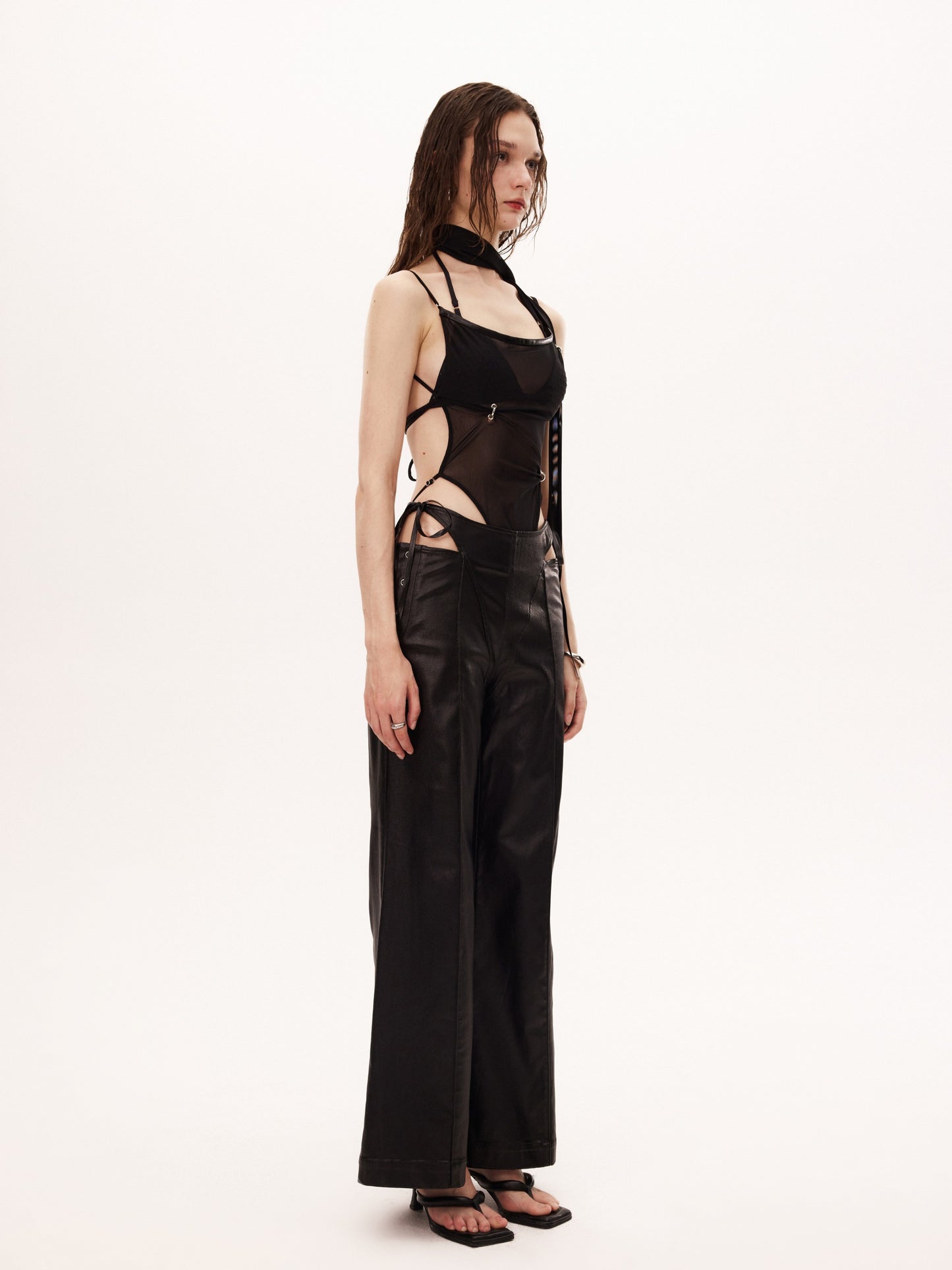 TUEN TROUSERS in black