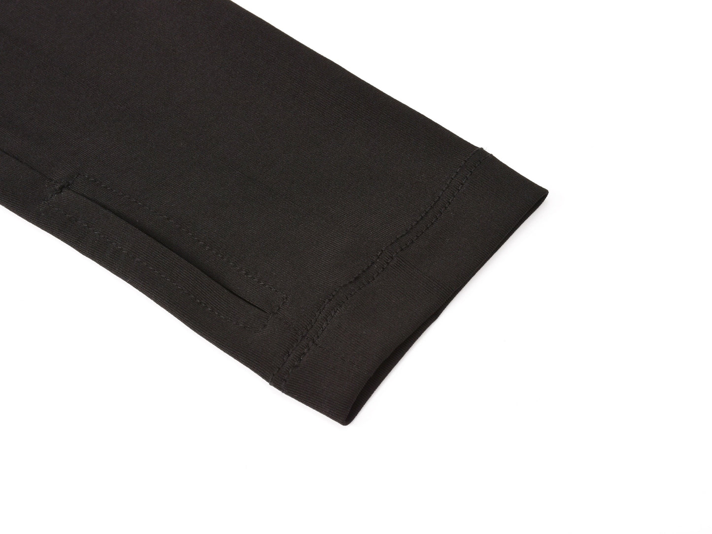 JAIY TOP in black