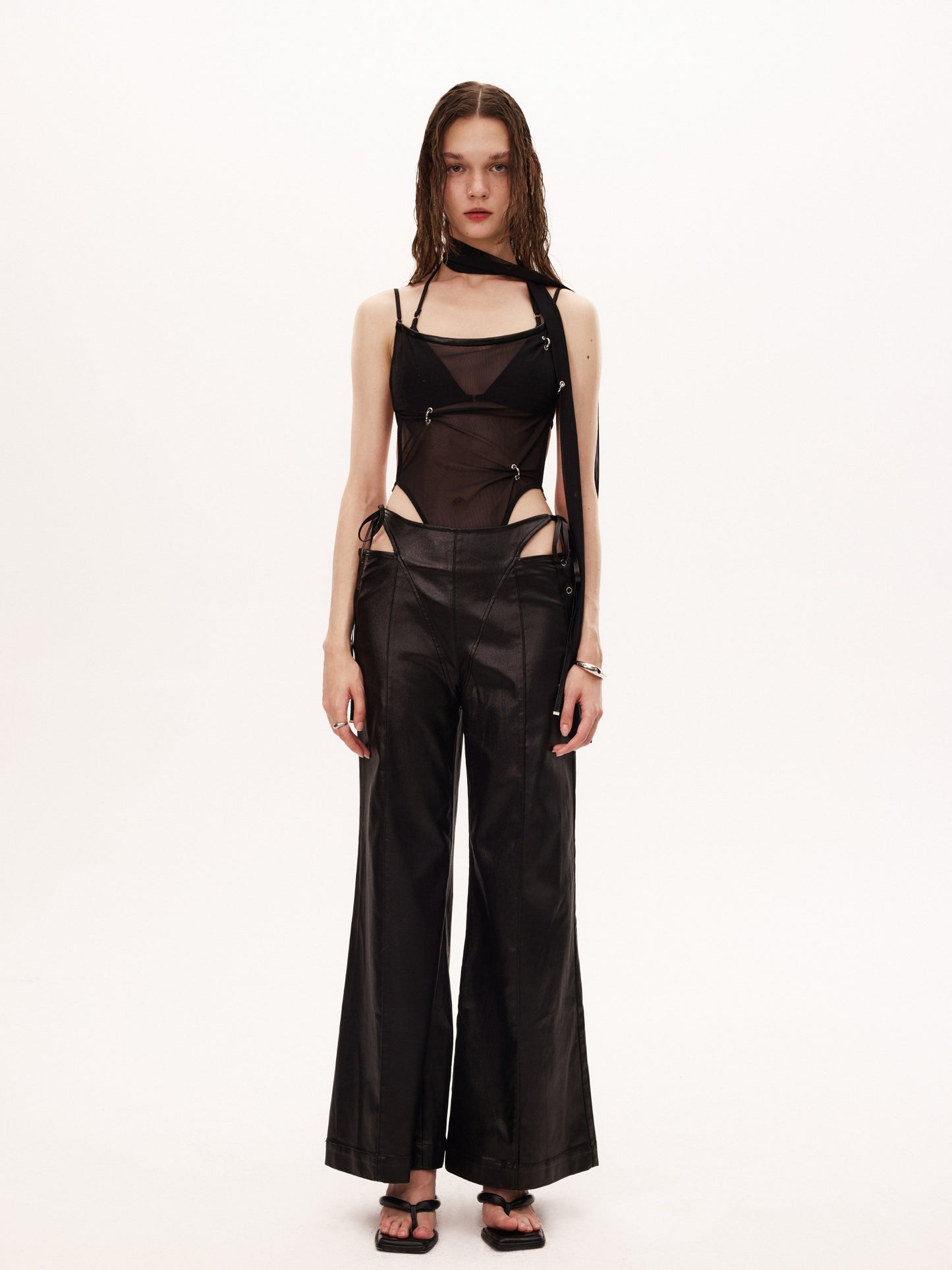 TUEN TROUSERS in black