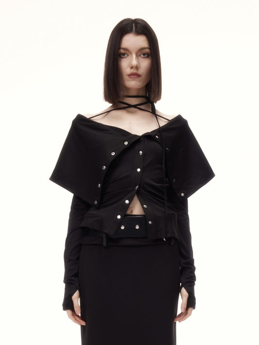 TONG TOP in black
